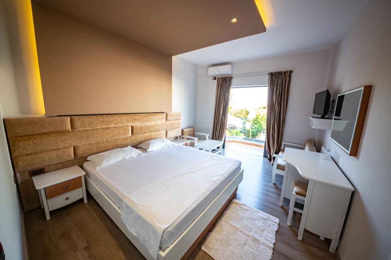 New Heaven Hotel Sarandë 외부 사진