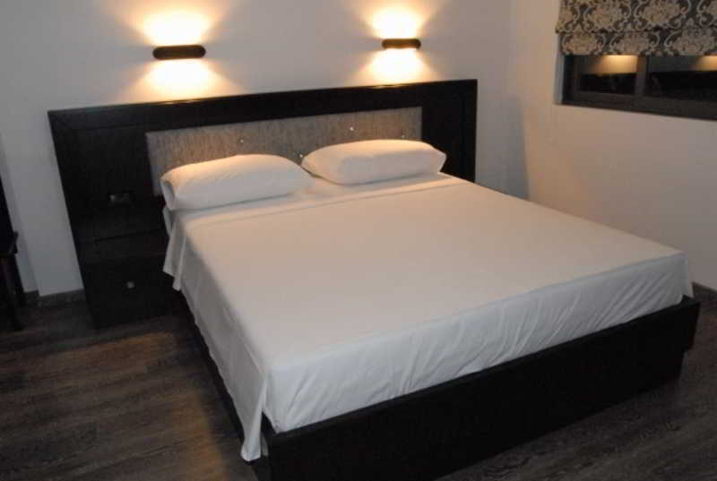 New Heaven Hotel Sarandë 외부 사진