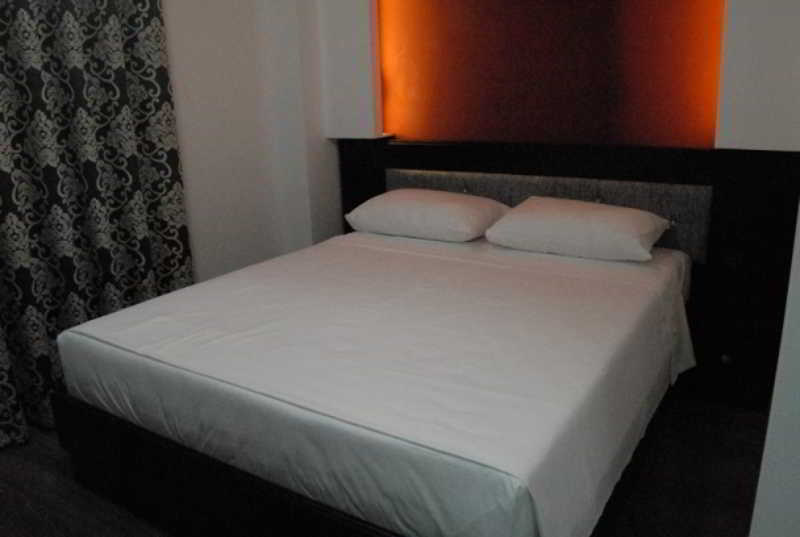 New Heaven Hotel Sarandë 외부 사진
