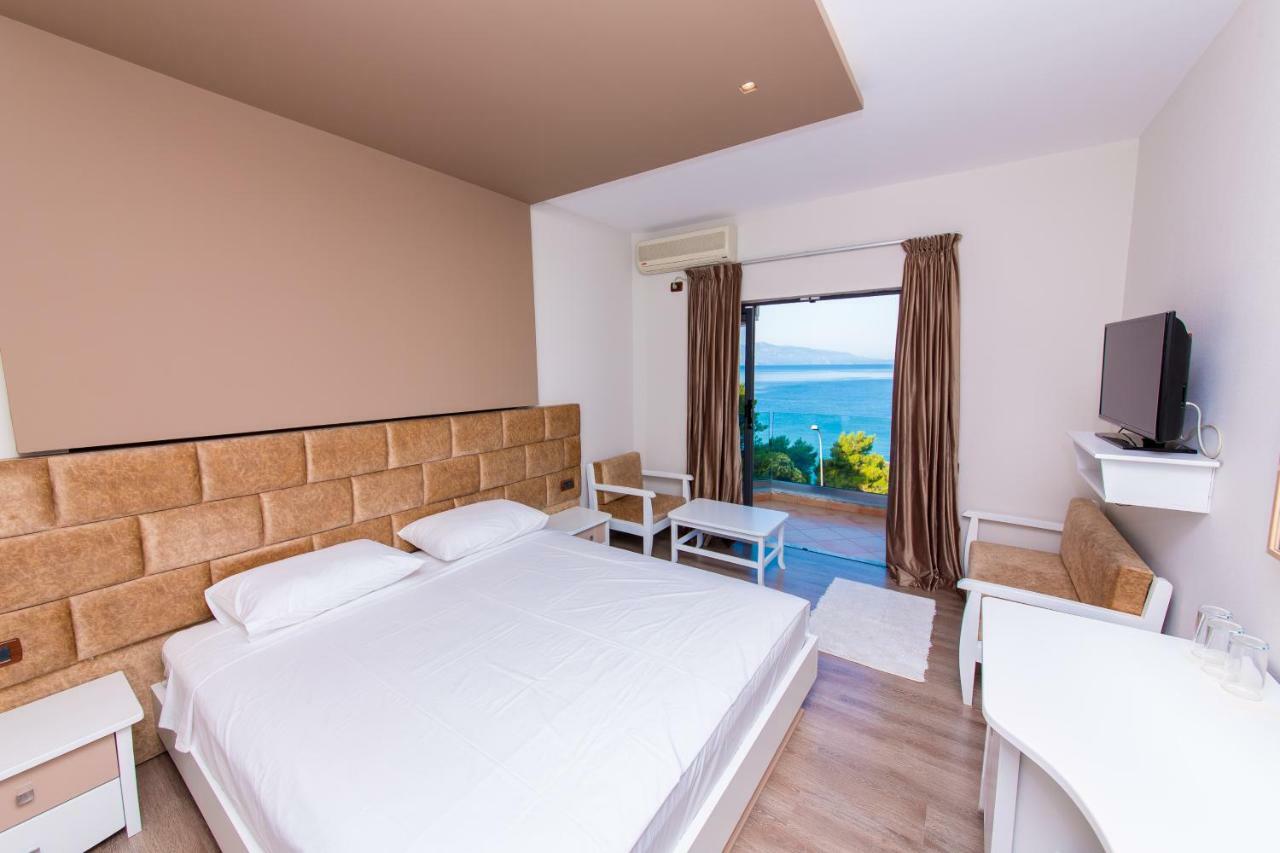 New Heaven Hotel Sarandë 외부 사진